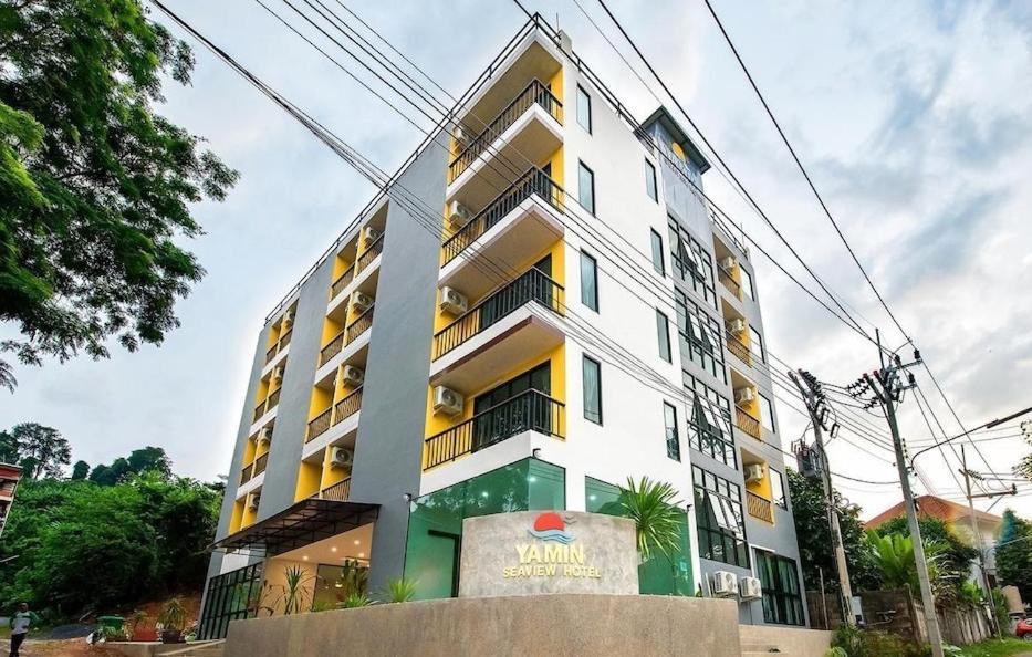Yamin Seaview Hotel Phuket Ngoại thất bức ảnh