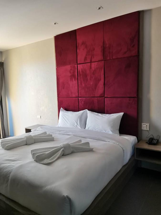 Yamin Seaview Hotel Phuket Ngoại thất bức ảnh