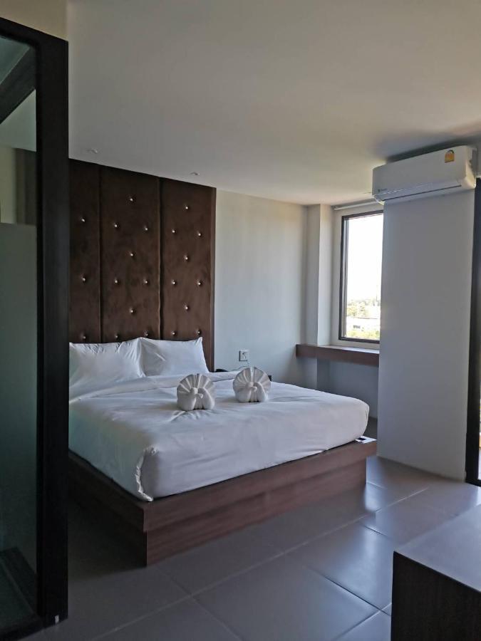 Yamin Seaview Hotel Phuket Ngoại thất bức ảnh
