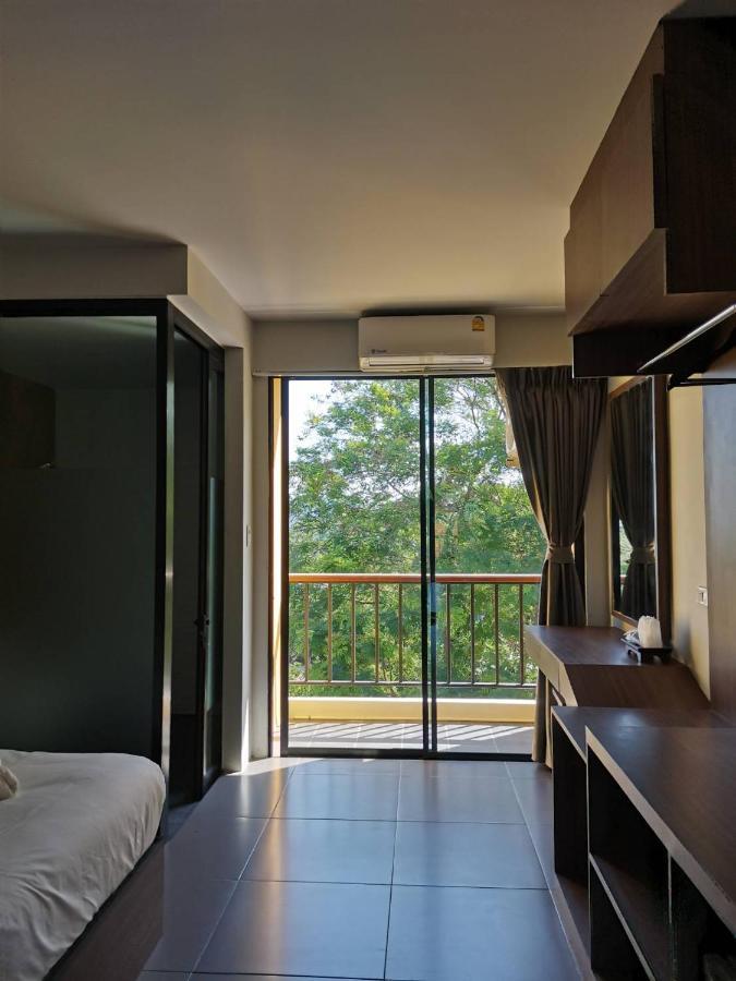 Yamin Seaview Hotel Phuket Ngoại thất bức ảnh